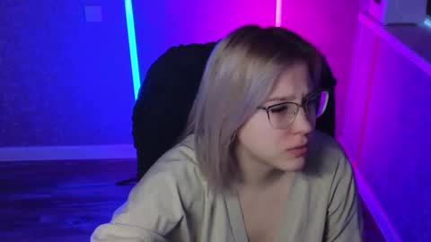 Snapshot of brandy__stars chatting on March 2025 01:37:02 AM Belle online show from March 2025 01:37:02 AM