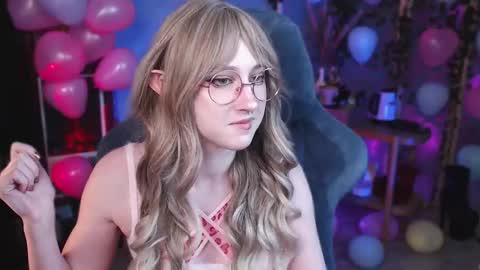 Aurorabut ur dad just calls me Rory online show from February 2025 11:20:01 PM