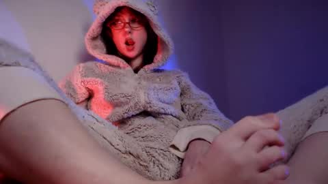 Aurorabut ur dad just calls me Rory online show from December 2025 08:28:02 PM