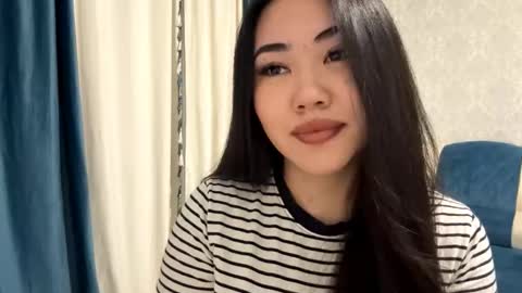 Aypril   online show from November 2025 12:05:02 PM