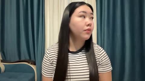 Aypril   online show from December 2025 11:03:02 AM