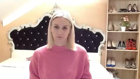 Snapshot of brandyweed chatting on October 2025 07:01:02 AM brandyweed online show from October 2025 07:01:02 AM