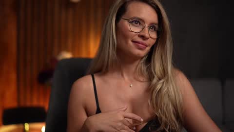 Snapshot of brandywhite chatting on January 2025 07:42:02 AM Alex online show from January 2025 07:42:02 AM