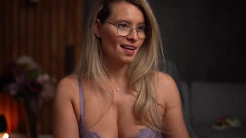 Snapshot of brandywhite chatting on January 2025 05:00:02 AM Alex online show from January 2025 05:00:02 AM