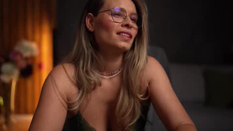 Snapshot of brandywhite chatting on October 2025 04:34:01 AM Alex online show from October 2025 04:34:01 AM