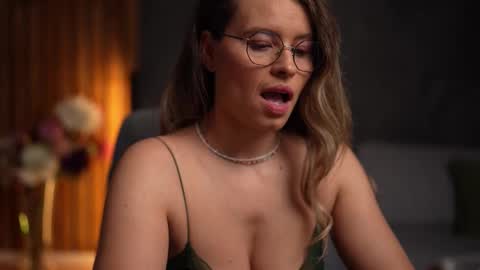 Snapshot of brandywhite chatting on November 2025 05:29:02 AM Alex online show from November 2025 05:29:02 AM