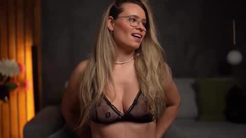 Alex online show from February 2026 05:23:01 AM