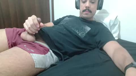 Snapshot of brasilianonca chatting on May 2026 07:35:02 AM brasilianonca online show from May 2026 07:35:02 AM