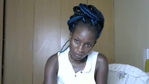 brat_bubble online show from January 2025 09:15:02 AM