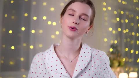 Snapshot of brave_journey chatting on March 2025 04:30:02 PM Eli online show from March 2025 04:30:02 PM