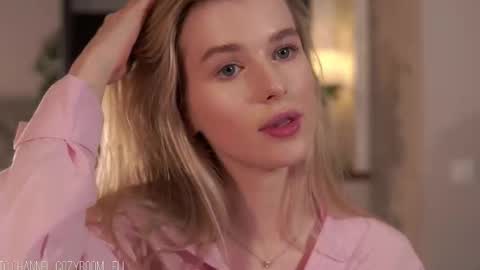 Snapshot of brave_journey chatting on October 2025 06:20:01 PM Eli online show from October 2025 06:20:01 PM