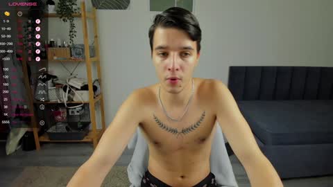 Johny Bravo online show from December 2024 05:49:02 AM