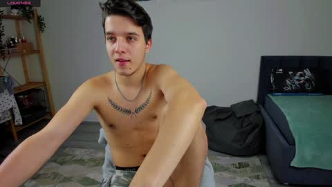 Johny Bravo online show from December 2024 10:05:02 PM