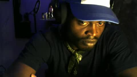 Snapshot of brayan1111x chatting on April 2026 12:19:01 AM brayan1111x online show from April 2026 12:19:01 AM