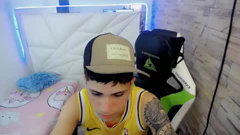 Snapshot of brayan_lopezz chatting on January 2025 04:04:01 PM BRAYAN online show from January 2025 04:04:01 PM