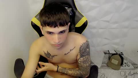 Snapshot of brayan_lopezz chatting on January 2025 06:57:01 PM BRAYAN online show from January 2025 06:57:01 PM