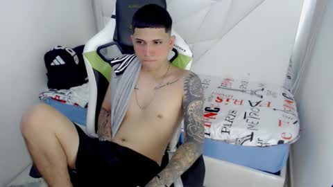 Snapshot of brayan_lopezz chatting on January 2026 03:05:01 PM BRAYAN online show from January 2026 03:05:01 PM