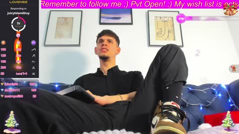 Snapshot of brayhambrown chatting on December 2024 02:41:01 AM brayhambrown online show from December 2024 02:41:01 AM