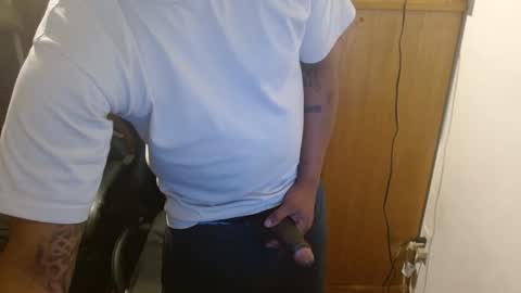 Breadw1nnah online show from January 2025 02:43:02 AM