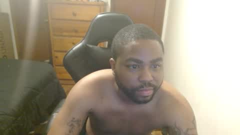 Breadw1nnah online show from October 2025 07:58:02 AM