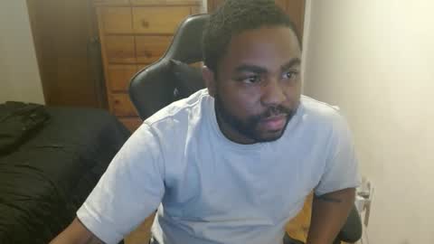 Breadw1nnah online show from October 2025 07:08:02 AM