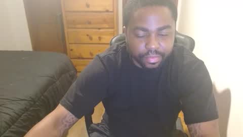 Breadw1nnah online show from October 2025 07:12:02 AM