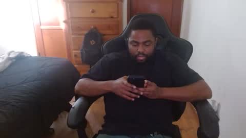 Breadw1nnah online show from October 2025 05:25:02 PM