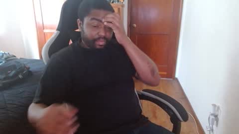 Breadw1nnah online show from November 2025 10:15:01 PM