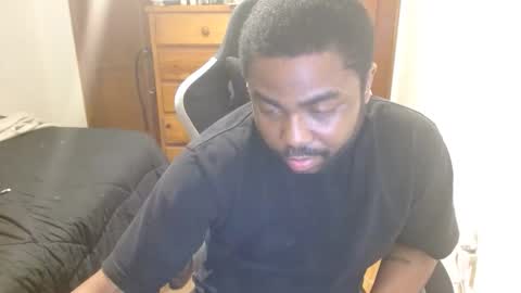 Breadw1nnah online show from November 2025 06:03:01 AM