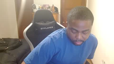 Breadw1nnah online show from December 2025 04:40:02 AM