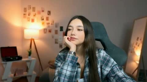 Snapshot of breakfastwithflowers chatting on March 2026 07:51:02 PM Rachel online show from March 2026 07:51:02 PM