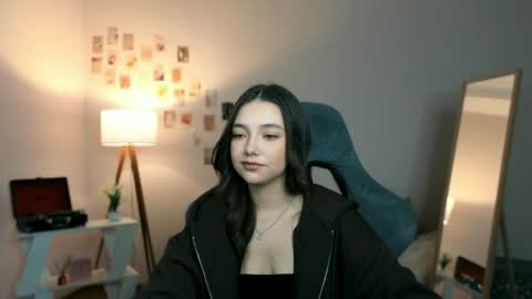 Snapshot of breakfastwithflowers chatting on April 2026 07:40:02 PM Rachel online show from April 2026 07:40:02 PM