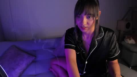 Snapshot of breakfastwithtiff chatting on May 2026 03:25:01 AM Mar Unboxinbg For My B-DaySunday 21th June online show from May 2026 03:25:01 AM