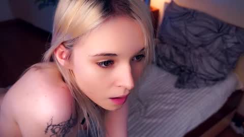 Snapshot of breckbunyard chatting on March 2025 08:55:01 PM Mia Bunyard online show from March 2025 08:55:01 PM