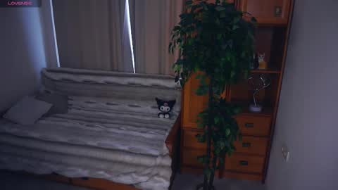 Snapshot of breckbunyard chatting on October 2025 07:31:01 AM Mia Bunyard online show from October 2025 07:31:01 AM