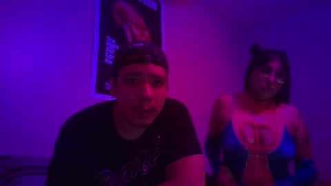 Snapshot of brednbroken chatting on June 2026 03:52:02 AM Reina Papi online show from June 2026 03:52:02 AM