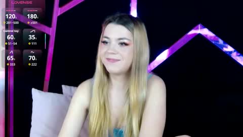 Zeline online show from December 2025 06:24:02 PM