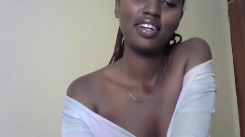 Snapshot of breezykan123 chatting on April 2026 02:39:01 AM breelia online show from April 2026 02:39:01 AM