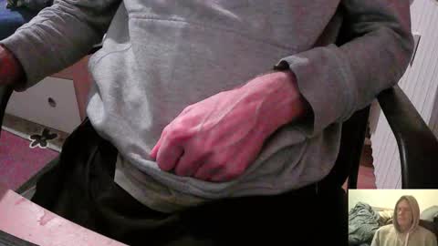 bremer64 online show from October 2025 06:46:02 AM