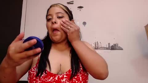 Snapshot of brenda_maz chatting on January 2025 12:45:02 PM Brenda  online show from January 2025 12:45:02 PM