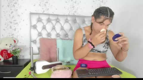 Snapshot of brenda_sofia2 chatting on May 2026 02:43:01 PM brenda sofia2 online show from May 2026 02:43:01 PM