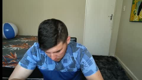 Snapshot of brendansexyboy098754 chatting on January 2025 12:18:01 PM ask me lol online show from January 2025 12:18:01 PM