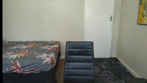 Snapshot of brendansexyboy098754 chatting on January 2025 09:55:01 AM ask me lol online show from January 2025 09:55:01 AM