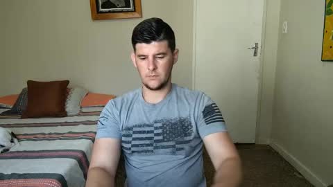 Snapshot of brendansexyboy098754 chatting on February 2025 06:41:01 AM ask me lol online show from February 2025 06:41:01 AM