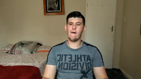 Snapshot of brendansexyboy098754 chatting on February 2025 10:09:01 AM ask me lol online show from February 2025 10:09:01 AM