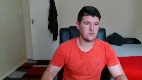 Snapshot of brendansexyboy098754 chatting on November 2025 06:35:02 AM ask me lol online show from November 2025 06:35:02 AM