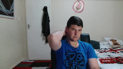 Snapshot of brendansexyboy098754 chatting on February 2026 03:00:02 AM ask me lol online show from February 2026 03:00:02 AM