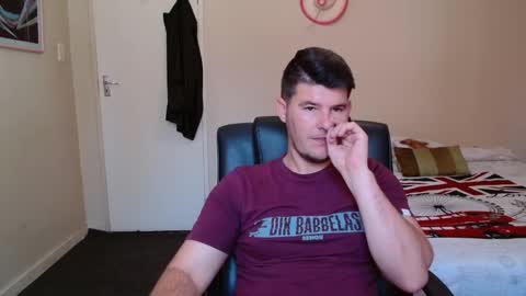 Snapshot of brendansexyboy098754 chatting on March 2026 09:23:01 AM ask me lol online show from March 2026 09:23:01 AM