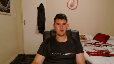 Snapshot of brendansexyboy098754 chatting on April 2026 03:49:02 AM ask me lol online show from April 2026 03:49:02 AM