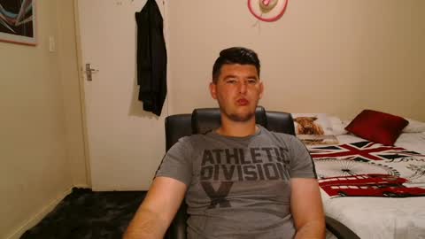 Snapshot of brendansexyboy098754 chatting on April 2026 02:53:02 AM ask me lol online show from April 2026 02:53:02 AM